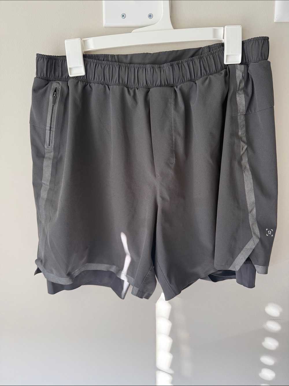 lululemon athletica Men's Athletic Shorts - Charcoal